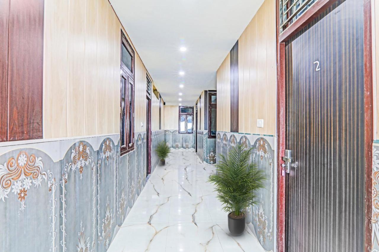 Capital O Sl Galxy Hotel Kanpur Bagian luar foto